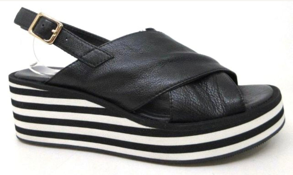 Farise Sandal - Black