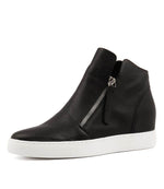 Gisele Boot Black