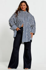Oversize Shirt in Navy /White Cotton Voile