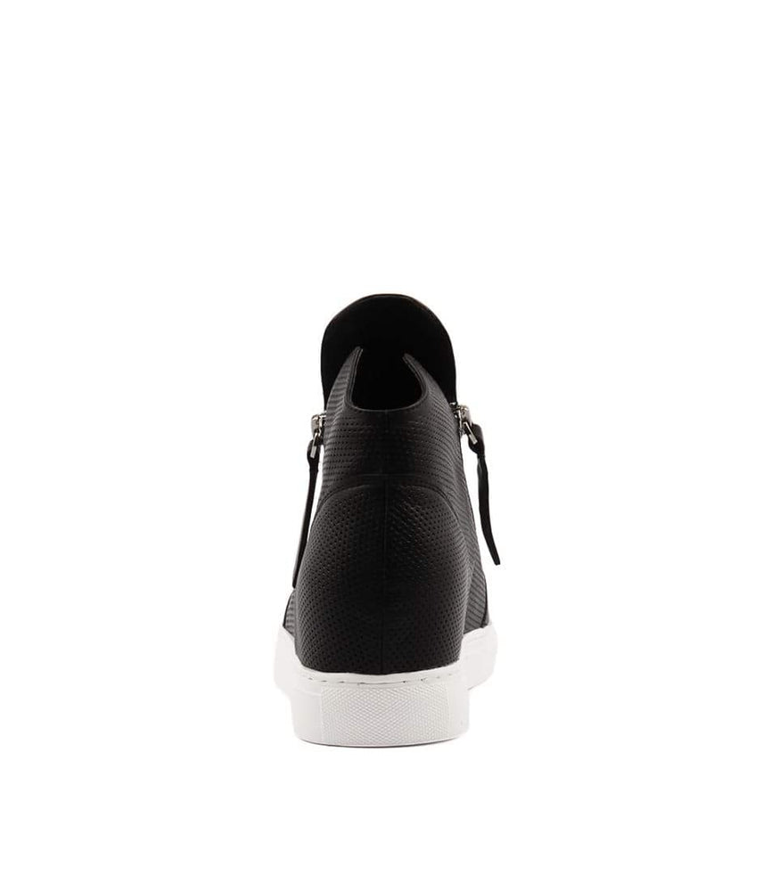 Gisele Boot Black